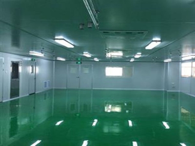 在(zài)維護食品淨化車間中應該注意什麽